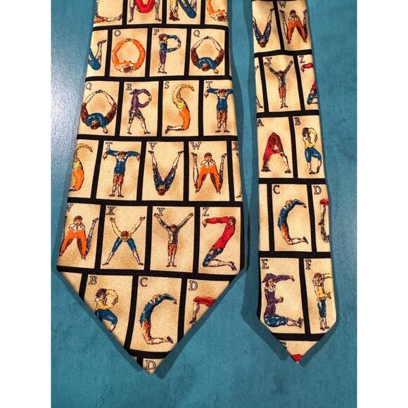 Vintage Museum Artifacts Tie ALL SILK with tag– 18th Century Colonial Alphabet ( - Picture 1 of 9
